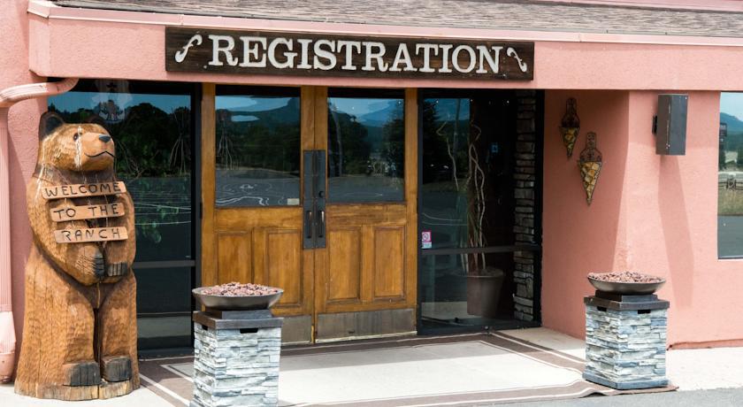 Mountain Ranch Resort At Beacon Hill Williams Ngoại thất bức ảnh